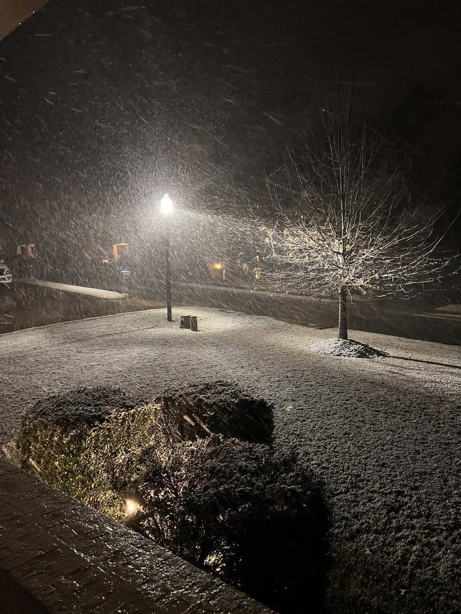 ksaldridge's tweet photo. @spann coming down in Hoover https://t.co/Wf6t7fkceh