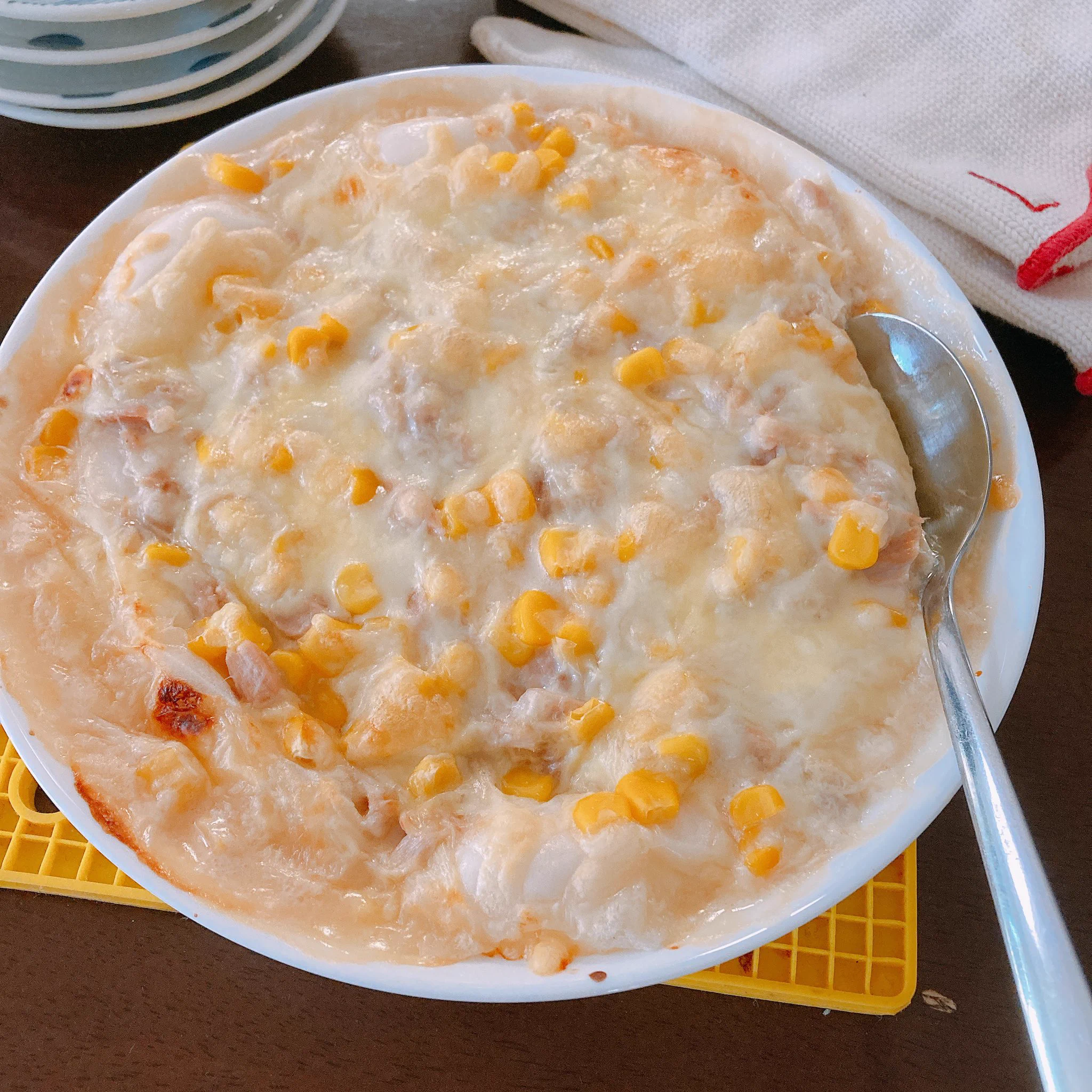 倍量でツナとコーンでお昼に作ってみたけどおいしい！！子供達にも好評だし、簡単でいい！！✨✨  