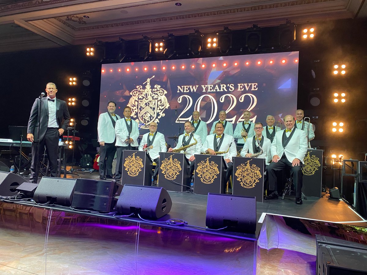 Sinatra Big Band (@sinatrabigband) on Twitter photo The whole crew looking sharp at our New Year's Eve gig in Florida! See you on January 21 at <a href="/cerritoscenter/">Cerritos Center for the Performing Arts</a>! (More details at sinatrabigband.com)
#SinatraBigBand #MattMauser The whole crew looking sharp at our New Year's Eve gig in Florida! See you on January 21 at <a href="/cerritoscenter/">Cerritos Center for the Performing Arts</a>! (More details at sinatrabigband.com)
#SinatraBigBand #MattMauser