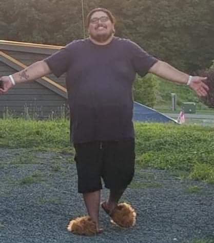 bigmosh718's tweet photo. #NewYearNewMe thanks to @noom. From the highest weight of 386lbs, to todays 233lbs, I am a completely different person, physically, mentally, and emotionally. https://t.co/a26clOwjvy
