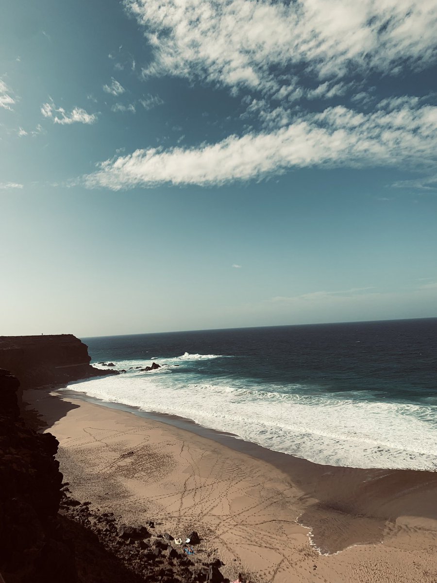TottaRomito's tweet photo. @TraveIenEsp Perdona pero Canarias 🇮🇨 >>> https://t.co/QKNqxSnh9e