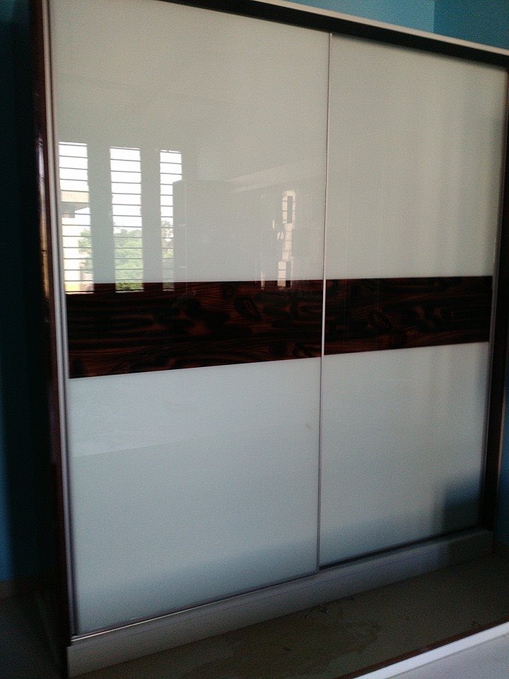 HousedotIndia's tweet photo. #Wardrobes big or small, takes same place in heart when designed beautifully and gives your bedroom a classic look.
#projectdiaries

#housedotindia #interiordesign #bedroom #kitchen #livingroom # interiordecorating #architect #homedecor #furniture #reels #designer #homesweethome https://t.co/vV9jLmfmCP