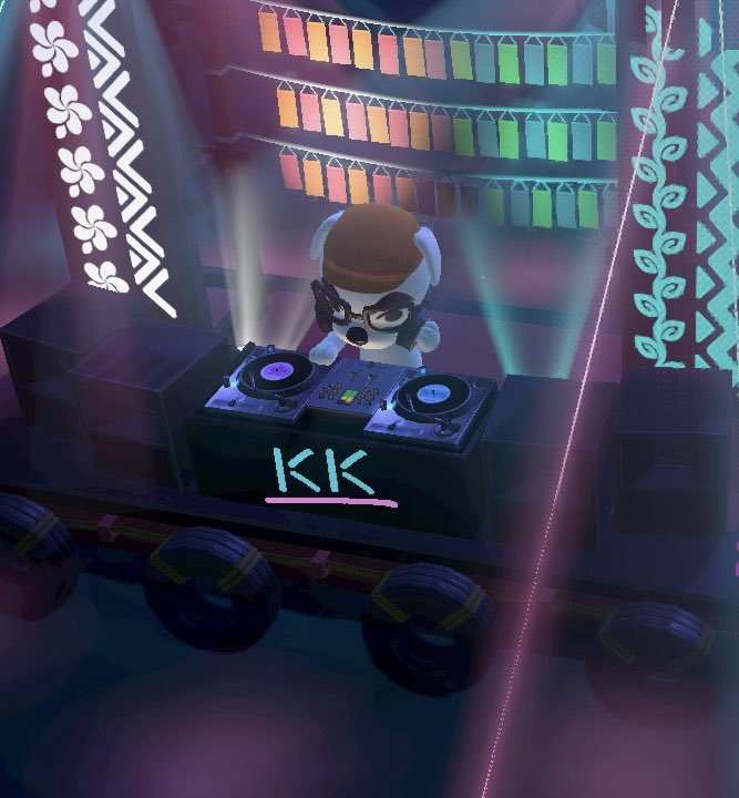 violetshorizon's tweet photo. Wow.. a rave during covid.. https://t.co/esIAEn5sZd