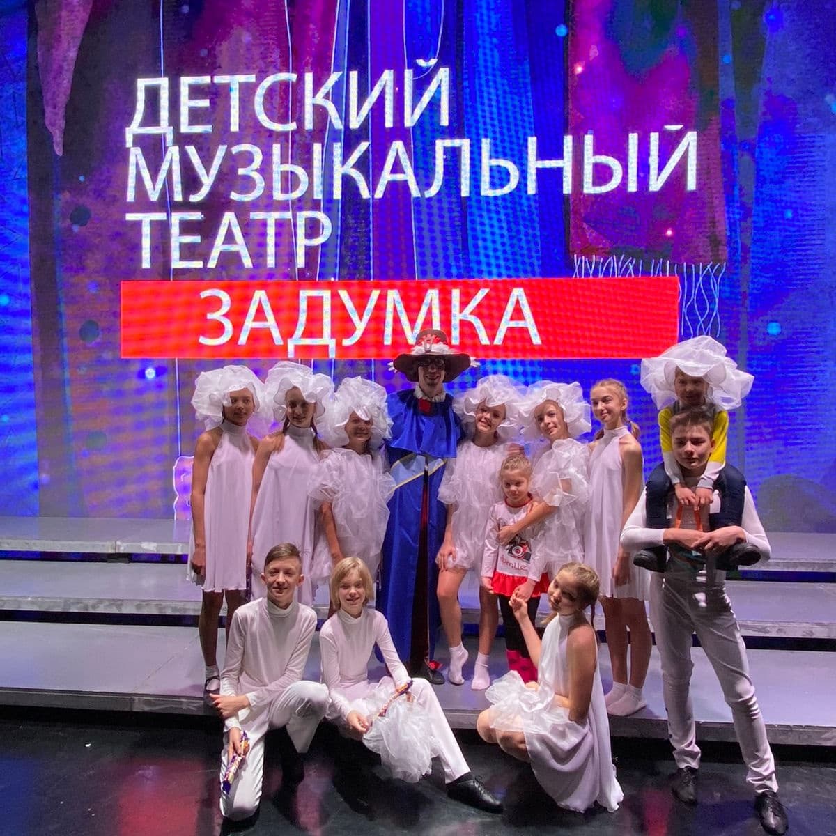 Сегодня на сцене КРЦ "Звезда'" вновь случится чудо ✨✨✨ Новогодний спектакль "Щелкунчик"!❄️❄️❄️Всем приятных впечатлений! 💯💯💯