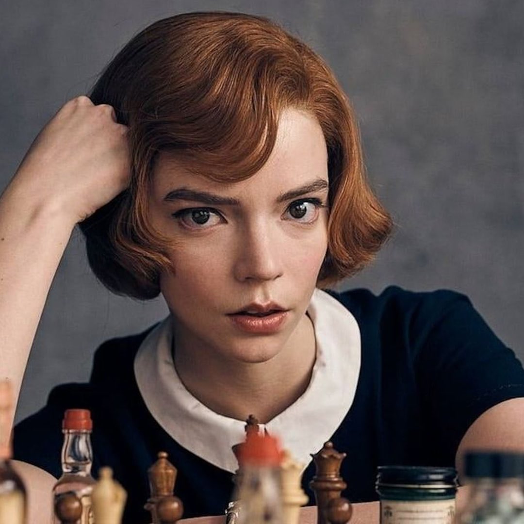 Nikgaturro's tweet photo. Hoy me enteré q Anya Taylor-Joy, la genial actriz estadounidense-británica, q interpretó series increíbles como Peaky Blinders o Gambito de Dama, películas como Split o Glass, vivió 6 años de su infancia en la Argentina, su primer idioma es el nuestro, y era fanática de Gaturro❤️ https://t.co/j8lMa110tD