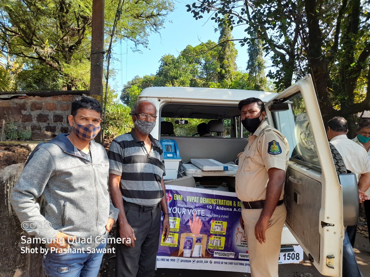 Coll_NorthGoa's tweet photo. EVM VVPAT Demonstration by 10-Aldona AC.
#govotegoa #KnowYourEVM #ITrustEVM #VVPAT #voterawareness https://t.co/yFuYI2T6rQ
