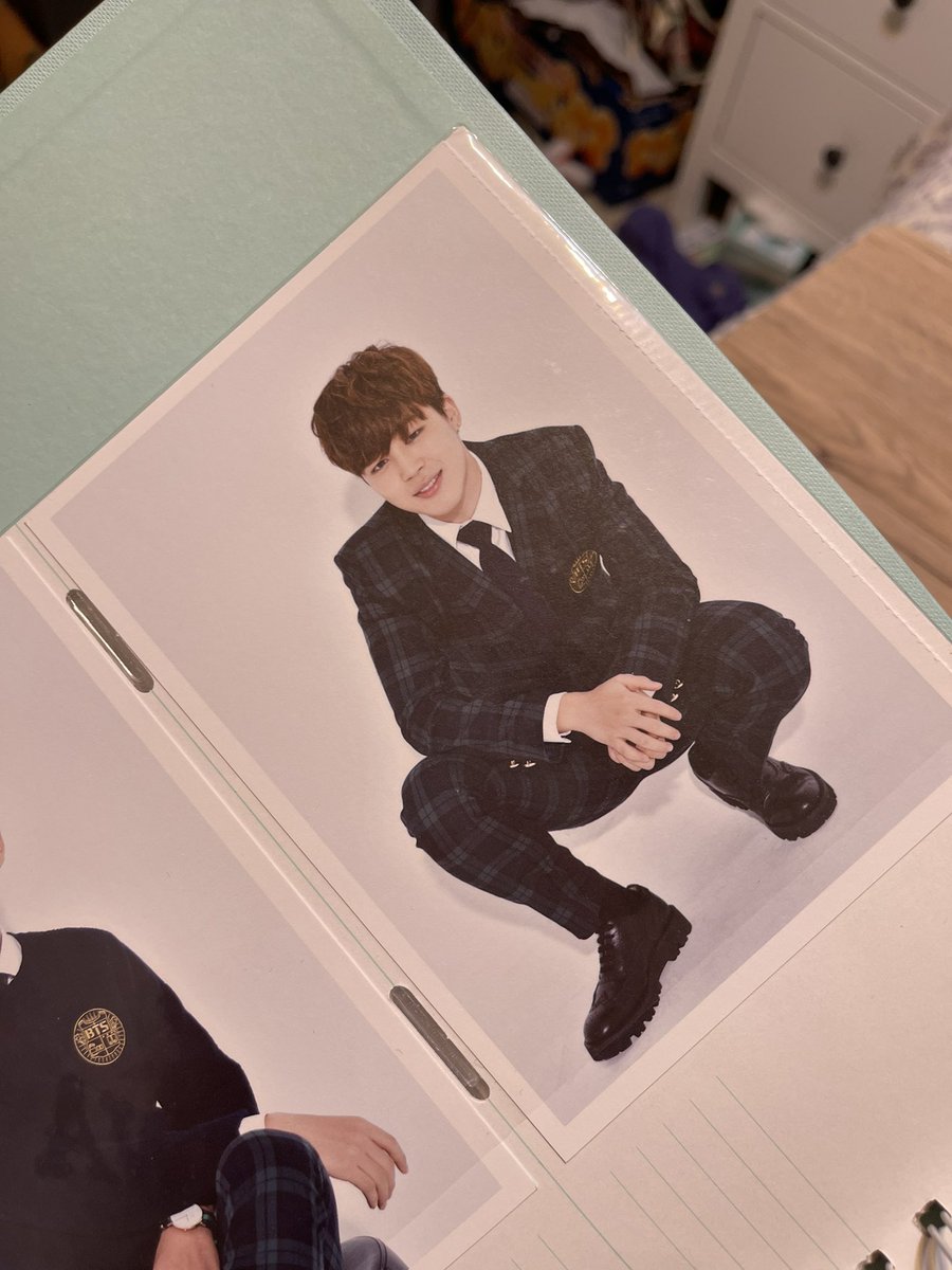 moonlitetae's tweet photo. can I sell these ? https://t.co/ZW7nlEtHYO