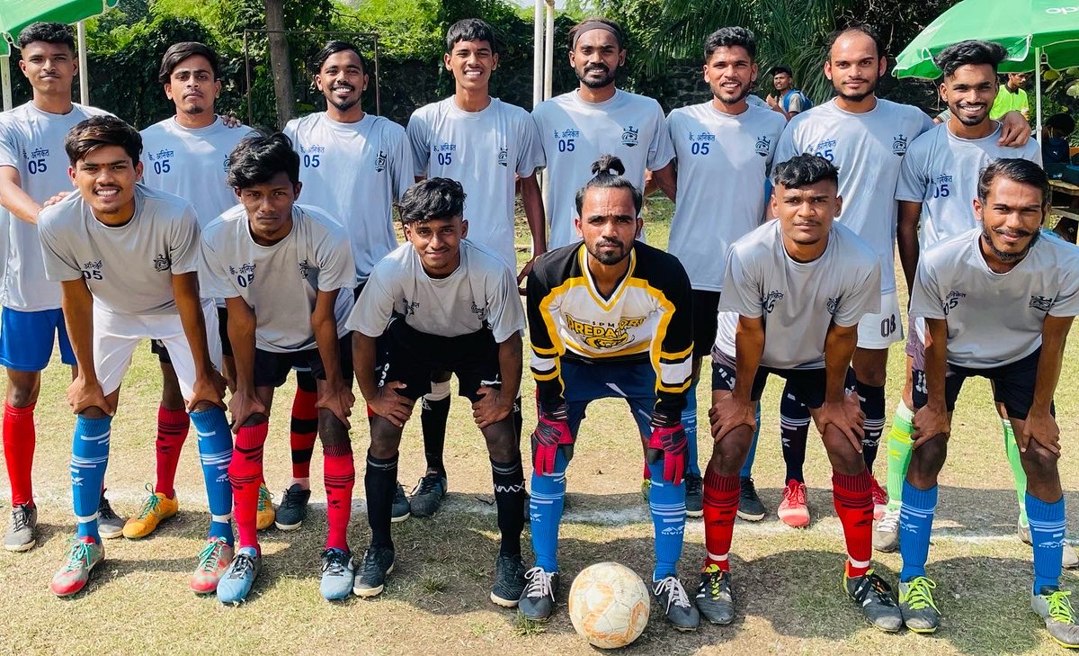 JSW C Division Open Men’s Championship day 12- 
Mat. No.34- Fire Phoenix-1 vs VIVA Sports Excellence-1
Mat. No.35- Mamacha Gav-6 vs Dhakti Dahanu FC-0
Mat. No.36- Elite Football School–2 vs Dandi Boys-1 @ParthJindal11 @MandarTamhane1 @sudhirtailong1 @dharmesgohel @WIFAOfficial https://t.co/Ld1Ad0Bsq3