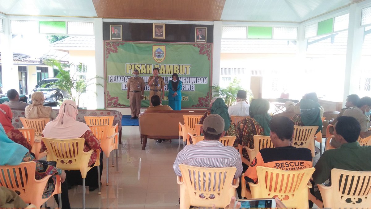 Psah smbut pejabat struktural di lingkngn kec wrungprng,sklgs pa cmat bru bambang ali nuryanto, S.E,.M.M prknln dngn forpicam, dinas lintas sektoral,dan tkh agma di lingkngn kec wrpring yg mnggntikn camat lma pa sugiyanto,S.IP.di pendopo kec wrungpring,,03-01-2022