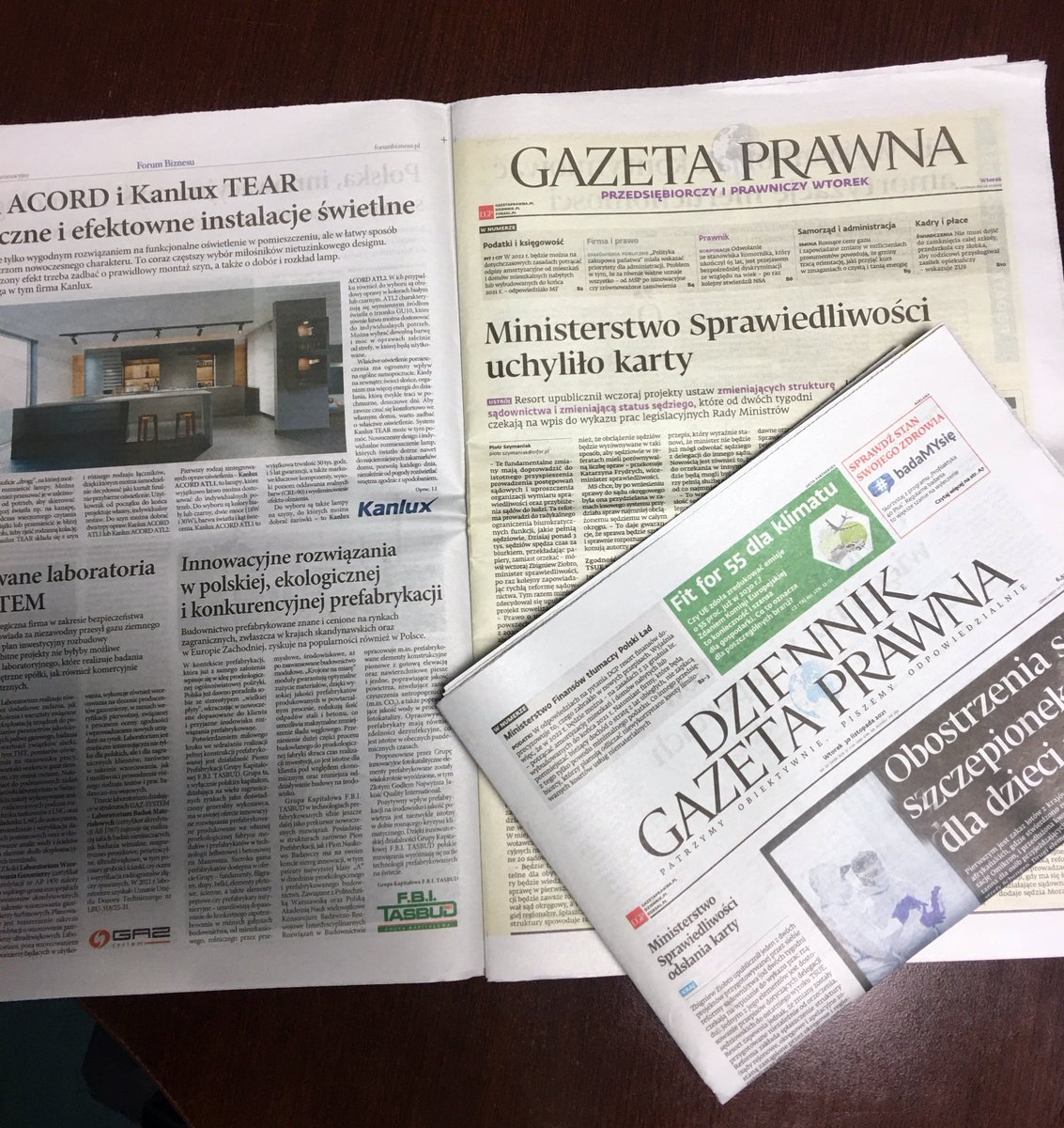 FBI_TASBUD's tweet photo. Znowu o nas: Dziennik Gazeta Prawna o innowacyjnych rozwiązaniach prefabrykowanych Grupy Kapitałowej F.B.I. TASBUD 📰 
https://t.co/eBZNBO6IwY https://t.co/JeHs9H1TU9