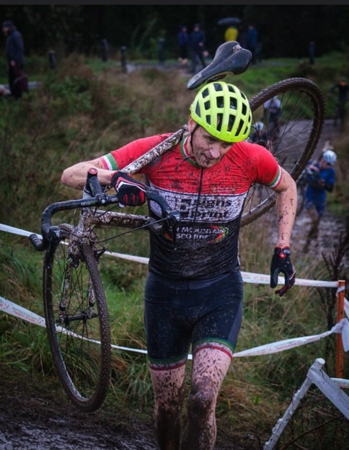 markyboyhay's tweet photo. 2021 on the bike in photos.
Hilly time trials at Rhayader, cyclocross in the Welsh and Western Leagues, and 158 miles from Powys to Hampshire in 11 hours.
I'll always be one of the "also rans", but I enjoy what I do and that's what counts.😉 https://t.co/xGjBJxM29E