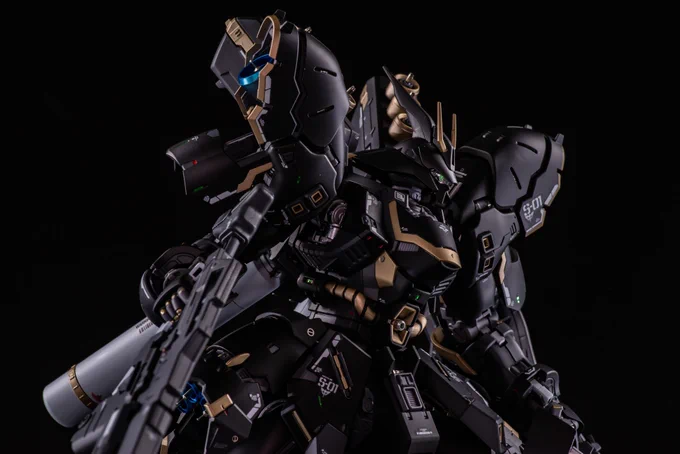 #1月になったのでフォロワーさんに自己紹介しようぜ
ミキシングとオリカラでガンプラ作ってます!
同じようなスタイルの作品がどんどん出てくれば嬉しいなと思ってます🙏
ガンプラ以外もたまに作ります💪
今年も製作頑張るので見ていただけると嬉しいです✨ 