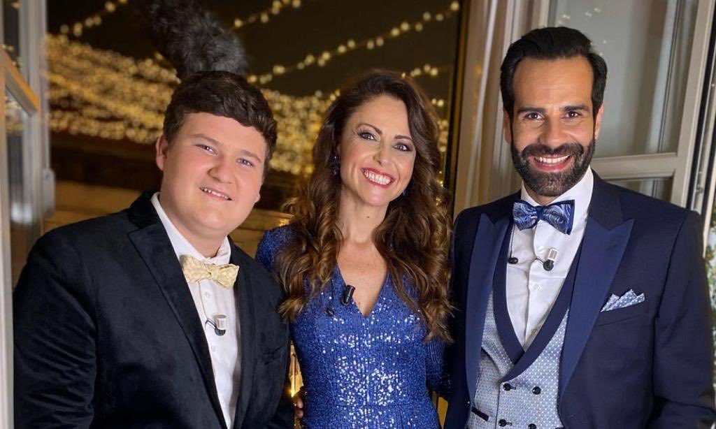 Així ha acabat 2021 a <a href="/IB3televisio/">IB3 Televisió</a>:
👉Ha estat l’any en que més espectadors balears han sintonitzat en qualque moment amb el canal en la seva història: més d’1 milió 🏆
👉Millor share al desembre dels darrers 7 anys 📊
👉Excel·lent 7,8% el minut de les campanades de Cap d’Any 🥂