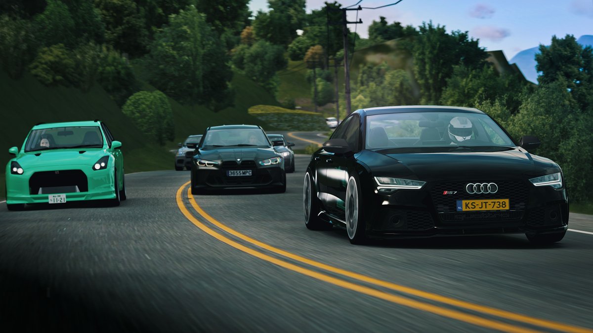 LogicFilmsTwit's tweet photo. Different thumbnail options for yesterday's video - which one do you prefer? It had to convey speed, traffic, and danger. #logicfilms #assettocorsa #cars https://t.co/oCA19KWYAZ
