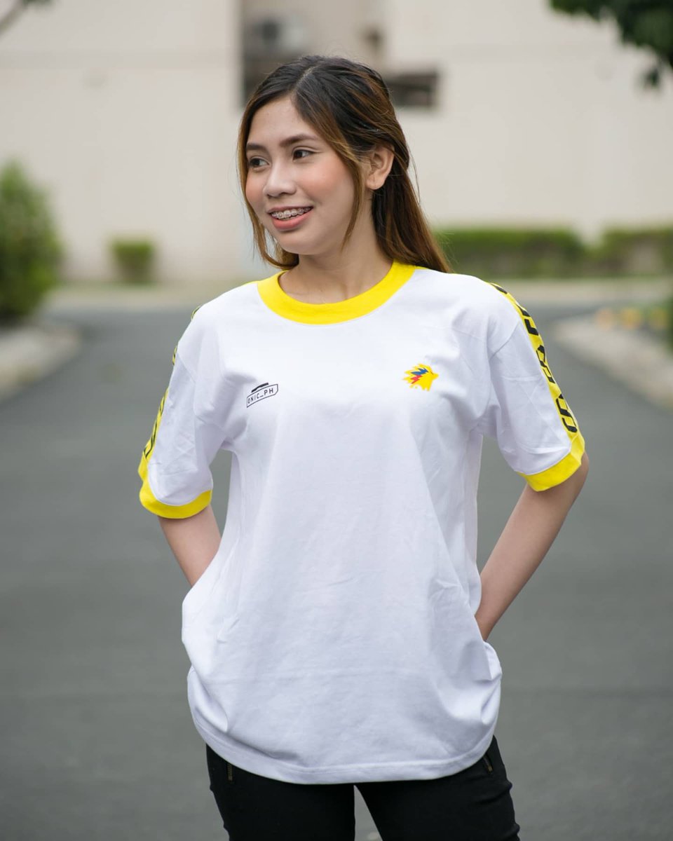 ONICPhilippines's tweet photo. That smile, pano naman kami dito. ๐ฅบ
Andy Abellar ft. D'Armory x ONIC PH merch
Get yours here!
D'Armory x ONIC PH White Shirt - https://t.co/Fco3V58z3g
D'Armory x ONIC PH Windbreaker - https://t.co/FTsGH1xUnz
#DArmory #itsONICtime #GoONIC #AllForONIC #ToTheTop https://t.co/wyvvKcpzMn