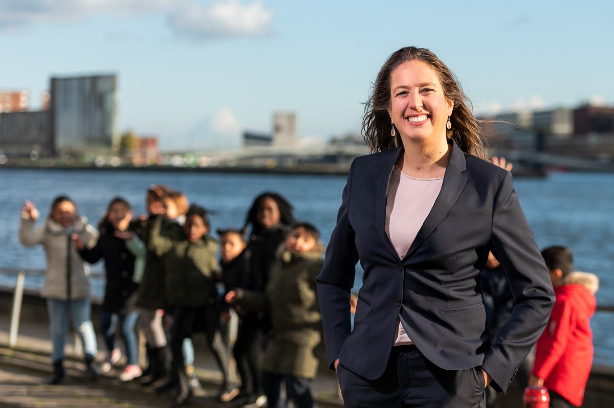 De impact van #corona op de #economie, #werkgelegenheid en #schuldenproblematiek wordt zichtbaar als de steunmaatregelen worden afgebouwd. Volgens <a href="/MarjoleinMoor/">Marjolein Moorman</a> heeft Amsterdam voor dit soort situaties een kwetsbare economie. Lees hier meer over: bit.ly/31jZDtQ