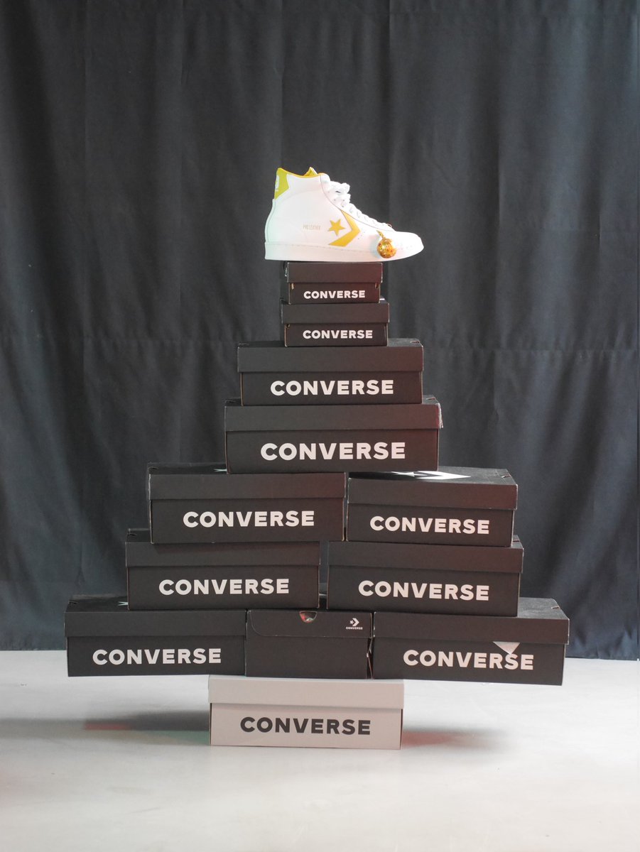 LandedStore tweet picture