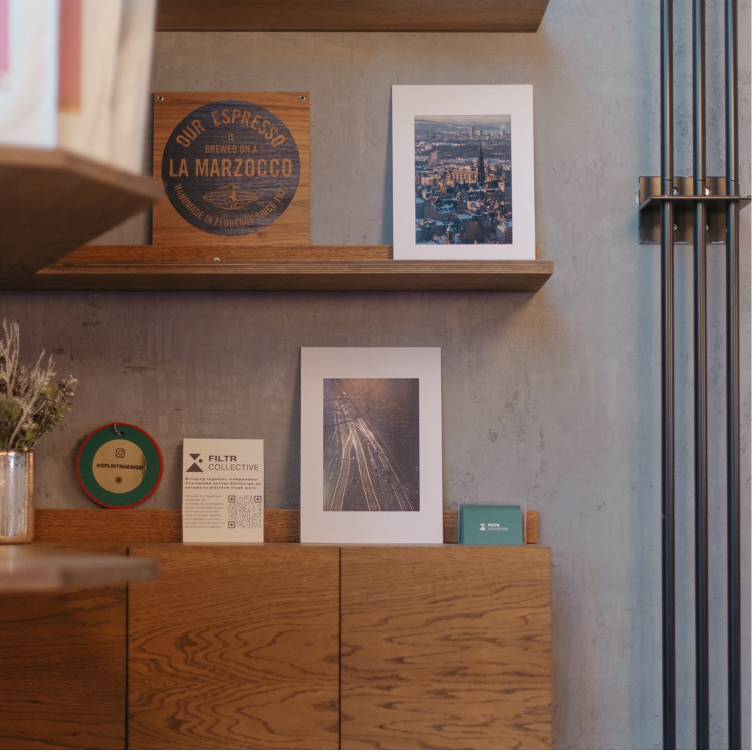 CollectiveFiltr's tweet image. Happy new year folks! Hoping you had a restful break &amp;amp; a bit of down time over christmas. Maybe (just maybe) you're getting 2022 tinglings... 

We're currently showing #photos from Dave Ferrie's new work 'I miss ya too pal pal' across five #Edinburgh cafes. ☕️📸 Go have a peep!