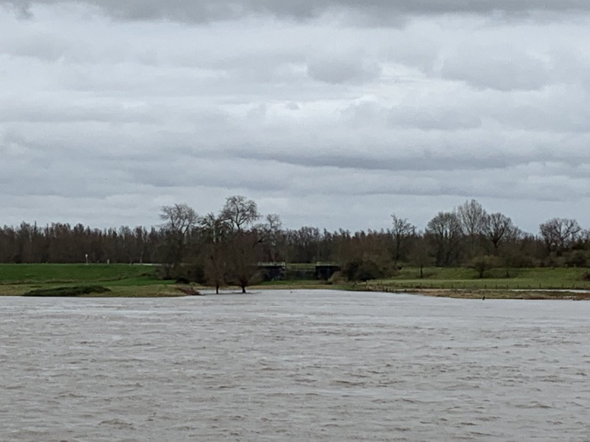 Vriendin_vann's tweet photo. Ons oud&nieuw plekje Nu vanaf t water gezien #StAndries https://t.co/3dqVryJFNy