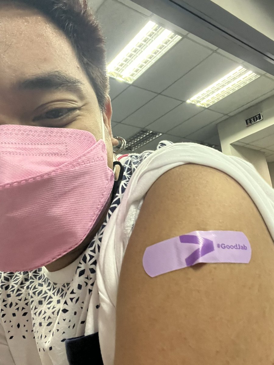 RodMemije's tweet photo. Hello biatches!!! Im still alive just in case may pake pa kayo sakin. Haha.
And ooooh!!! Someone got his booster shot today!
#GoodJab https://t.co/ouuhpbbgUs
