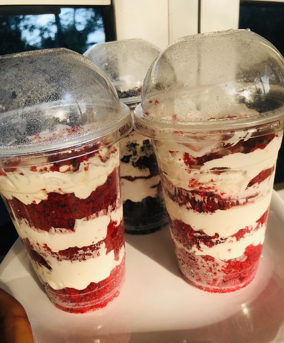 chefdujure's tweet photo. Helloo Portharcourt!!!! 😂 I'm Begging for Just a Retweet🙌🙌🙌Biko😍😍  Happy New Year 🍨
#phtwittercommunity #portharcourt 
@AskPHPeople @lolopitakwaa @fabsFWD @thelokale @careerinPH @Neniger1 
God bless you all 💫🤲 https://t.co/ngrHIN6k7k
