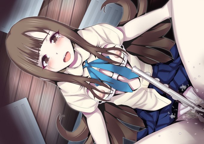 清純令嬢はマンぺ奏者の夢をみる
幼少時代からマンぺ演奏に挑んでいる水本だったが
その道はひどく険しいものだった
正しい構え方をpに確認してもらうが ふかくはいりすぎたり 膣からの膣活量不足 まだまだ真の奏者には程遠いいのであった 