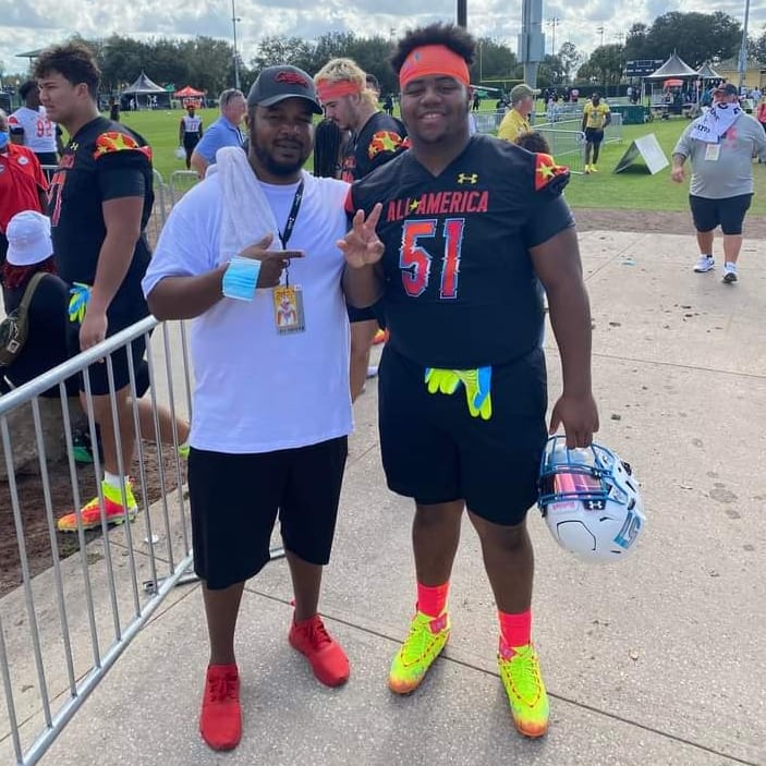 Coach taylor tweet media