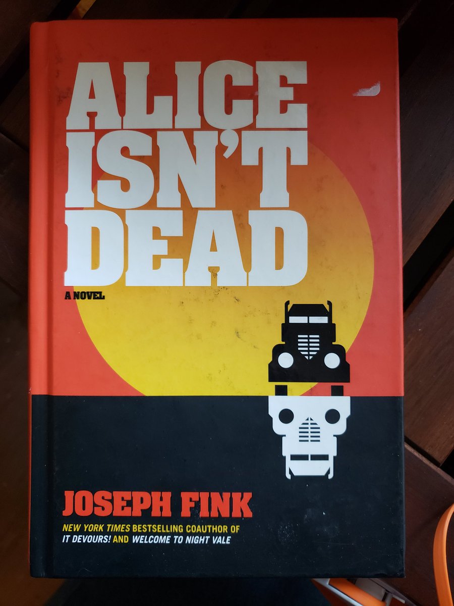 AMourningLight's tweet image. ((So this arrived and I'm eager to read it. Podcasts are hard for me to listen to but books are my jam.))