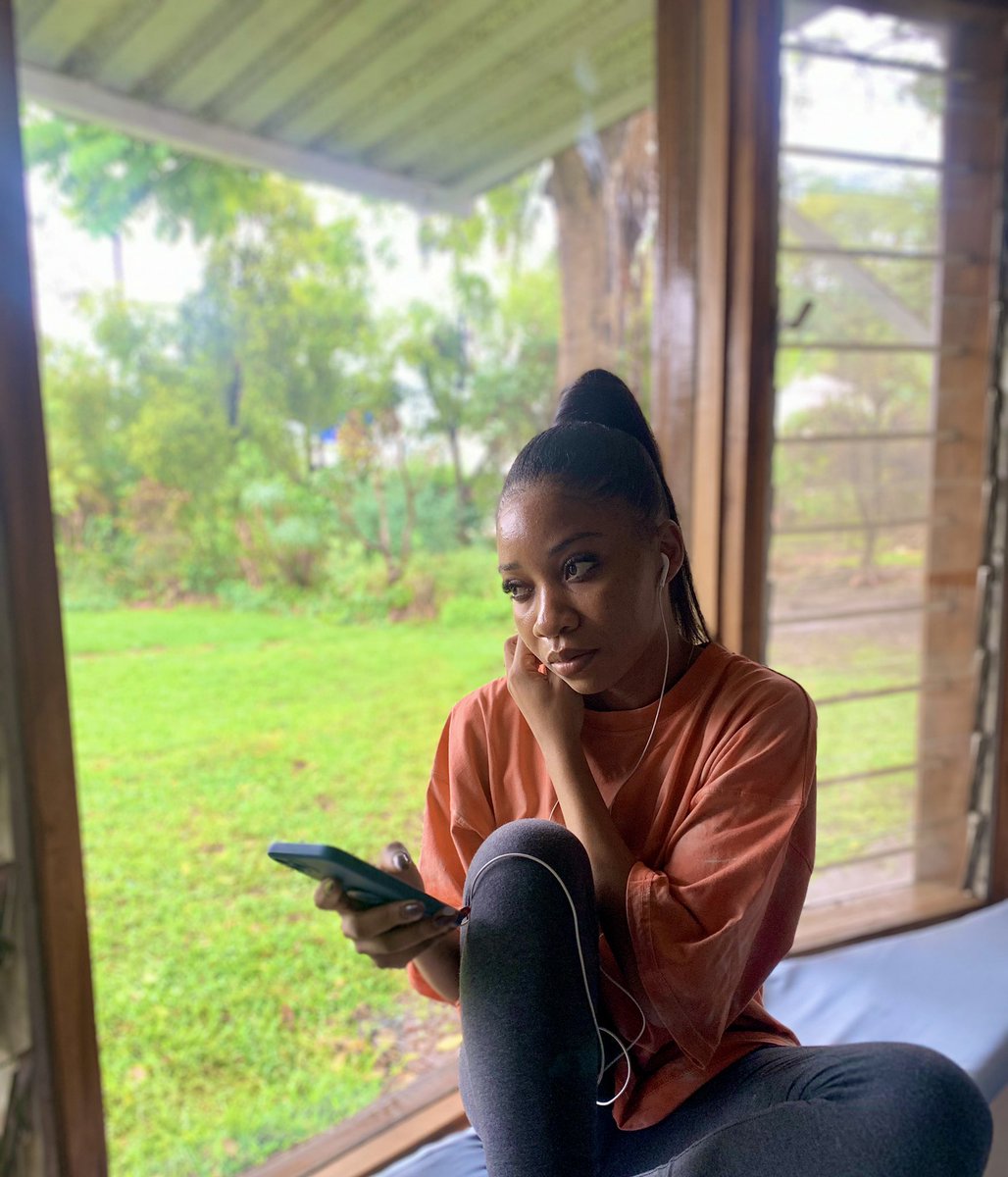 rhemabarak's tweet photo. It rained today...

Day 3/365 and nothing has changed yet, still the serious face pose 🤔

P.S I sure am smiling on the inside though kkkk
.
.
.
Well on the lighter side of things, it's been pouring [Isaiah 45:8]

#HAPPYNEWYEAR2022 #HappyNewYear https://t.co/ybVbPG35KT