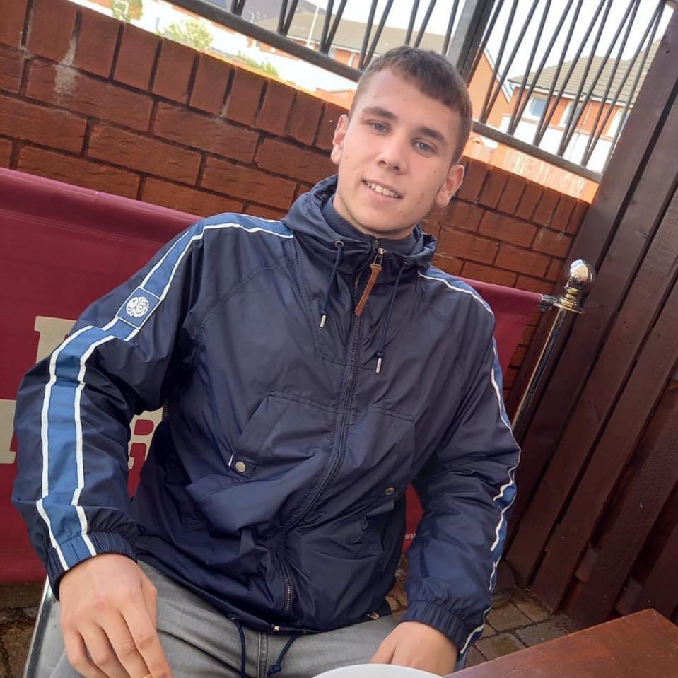 Jenwardx's tweet photo. Almost 8 months ago - I shared a post on my little cousin who had went missing! Jamie Cannon is STILL MISSING. He was last seen at Auchenharvie golfcourse in Saltcoats &amp; has never been seen since. No further update since the day he went missing! Please Share🙏🏼💙 https://t.co/6A0Pqh2VZV