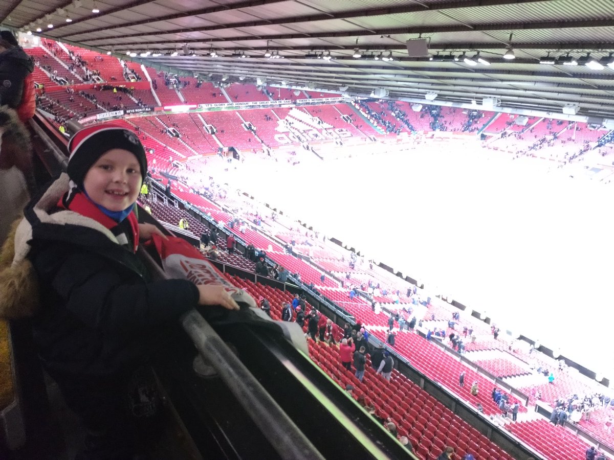 Doyle82Craig's tweet photo. Manchester Utd v Burnley https://t.co/QrZUDMoU4i