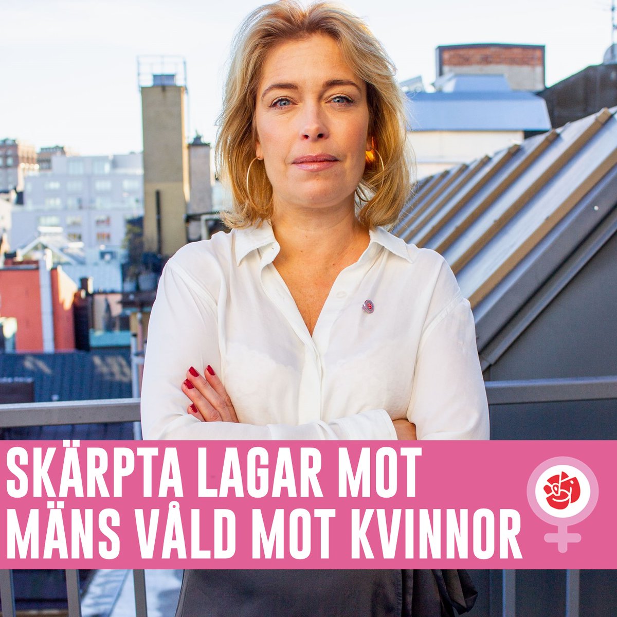 Skvinnor's tweet photo. KVINNOFRID 2022.
Vid årsskiftet skärper vi en rad lagar och regler för att stoppa mäns våld mot kvinnor: https://t.co/g3OsM5jTyF
Fler av de lagar som träder i kraft: https://t.co/W6jxcAXecx
#skvinnor #fempol #kvinnofrid @strandhall https://t.co/T4Uvbr6tHe