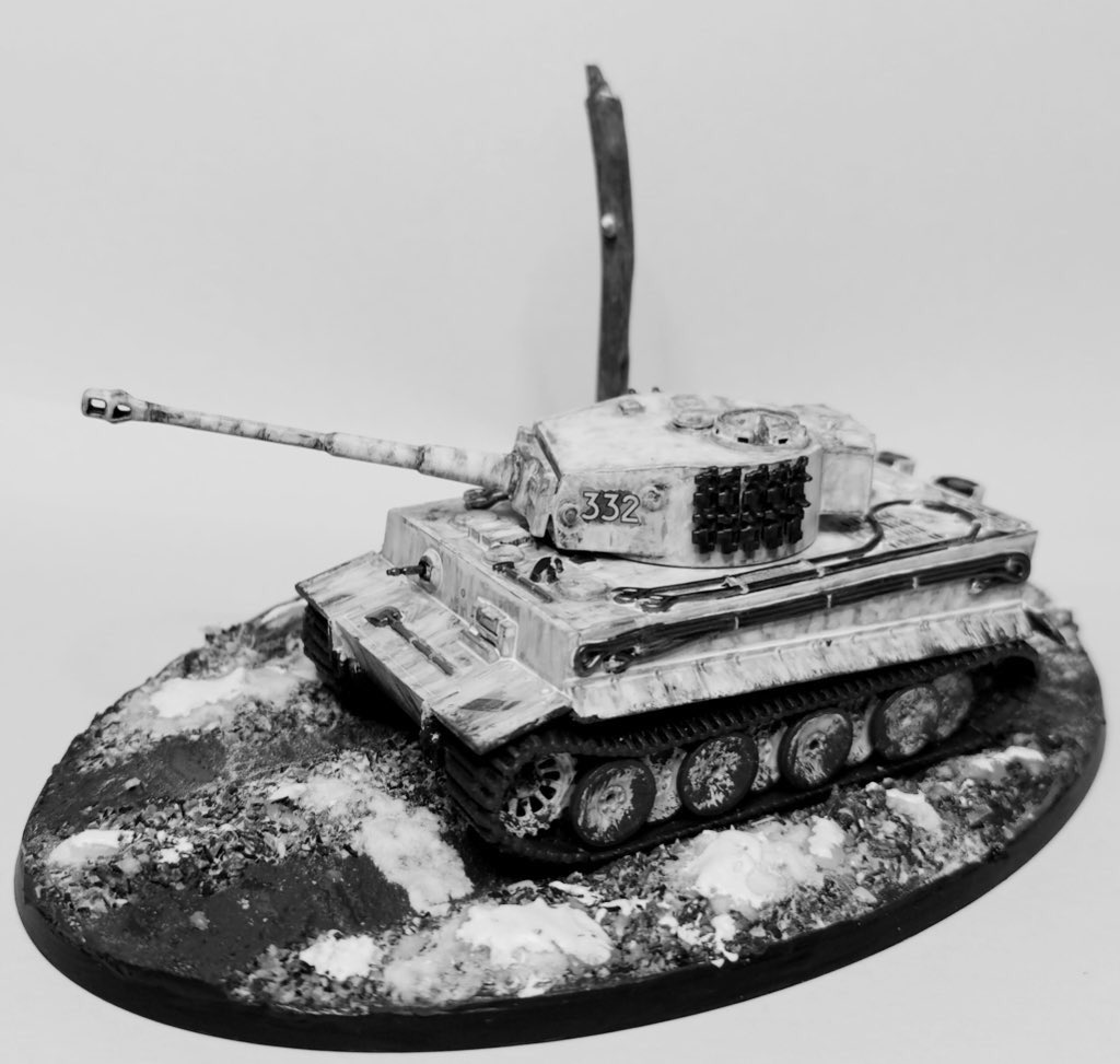 cjhm_models's tweet photo. #ModelKitMonday
#MonochromeMonday
#SnowCamoGB
#VirtualModelShow
#Airfix 1/72 Tiger 1
More pictures above β¬οΈ https://t.co/Kry1GvDDpf