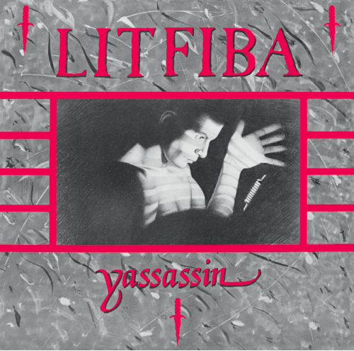 Giuseppe2186's tweet photo. Sul piatto del giradischi oggi mettiamo:
#litfiba
#yassassin
#contemporecords
#imigliorianni
❤️ https://t.co/ELnS1tYoQX