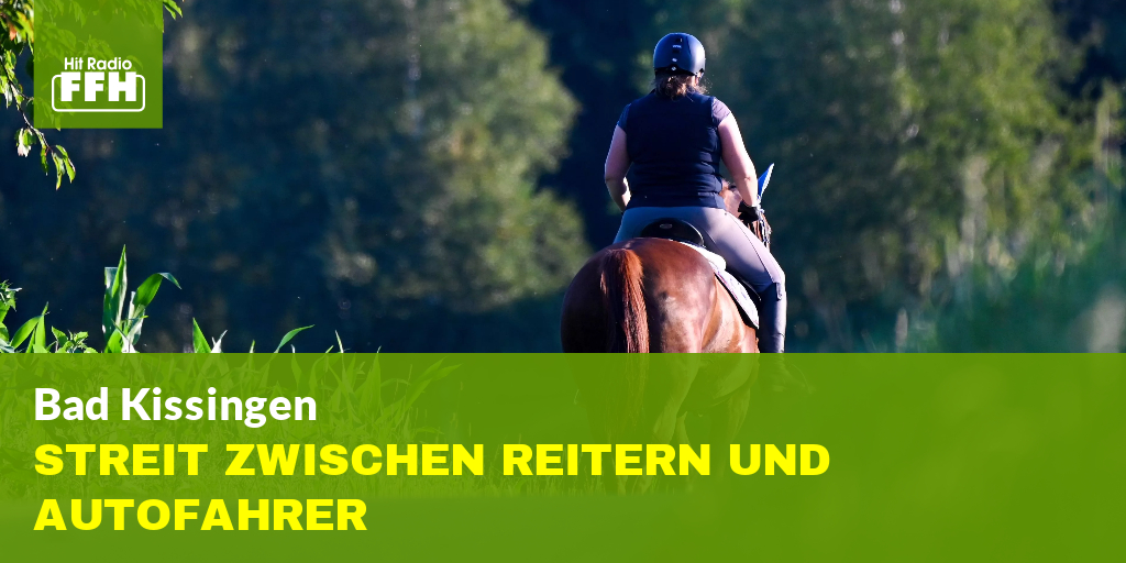 FFHde's tweet image. Fünf Reiterinnen und ein Autofahrer sind in Bad Kissingen aneinander geraten.
Dabei fiel nach #Polizeiangaben eine #Reiterin vom #Pferd, eine andere soll den #Autofahrer mit der Reitgerte geschlagen haben.
👉 ffh.de/link/3371e7t
