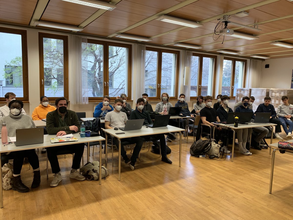 Resch_Clemens's tweet photo. End of 2021 we started our first buildingSMART, BIMCert course at the bautechnikum with many students joining. Hoping this new year will bring many more initiatives that will encourage our students to join us (even on a weekend)

#bSAT #bautechnikum #csbt #ArchOffice #BIM https://t.co/XBPkymbZbx