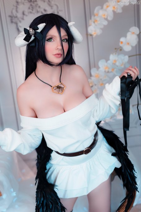 Watch Mikomin's leaked NSFW photo on TwXstars