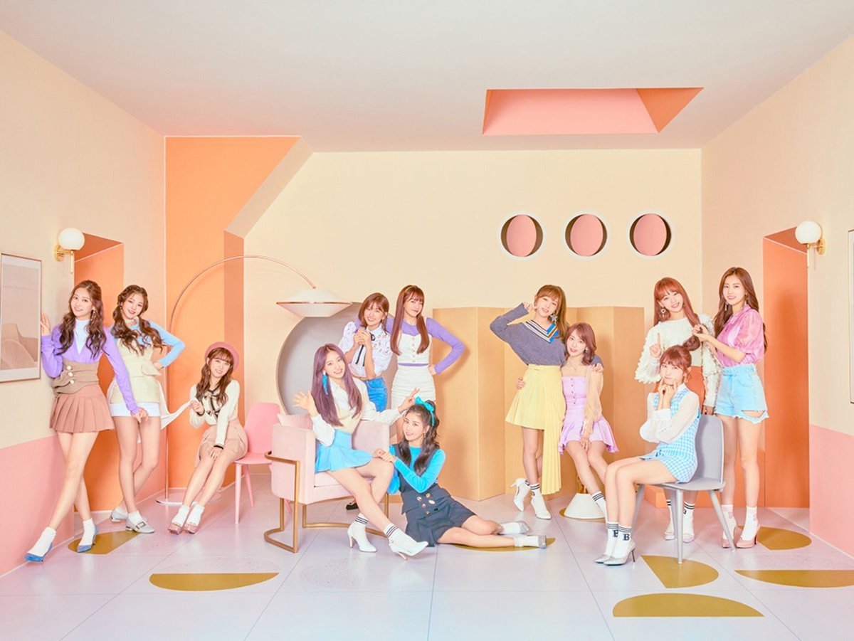 UpdateKGirls's tweet photo. Chegaram macetando tudo! KEP1ER já é dona do maior primeiro dia de vendas para um álbum de debut de girlgroup:

1. KEP1ER - FIRST IMPACT (150,082) *
2. aespa - Savage (147,195)
3. IVE - ELEVEN (56,209)
4. IZ*ONE - COLOR*IZ (34,295)
5. BLACKPINK - SQUARE UP (19,094) https://t.co/1MT6AuGZ8G