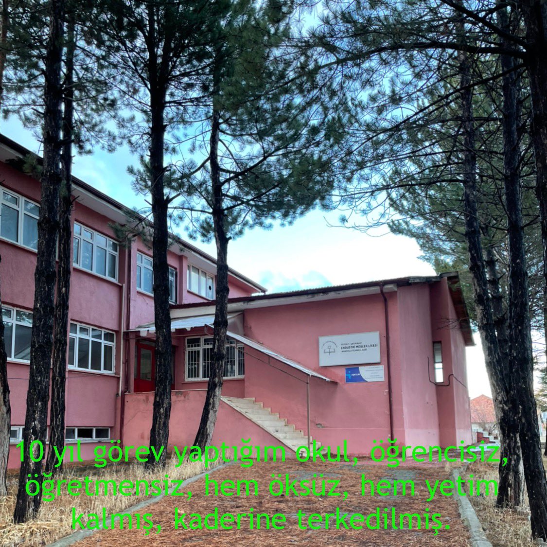 BekirMurat2113's tweet photo. #3600EkGösterge
Unutulmasın.
Eğitim camiası ihmal edilmesin
#ÖğretmenEkZamİstiyor https://t.co/9iVlUhwEhr