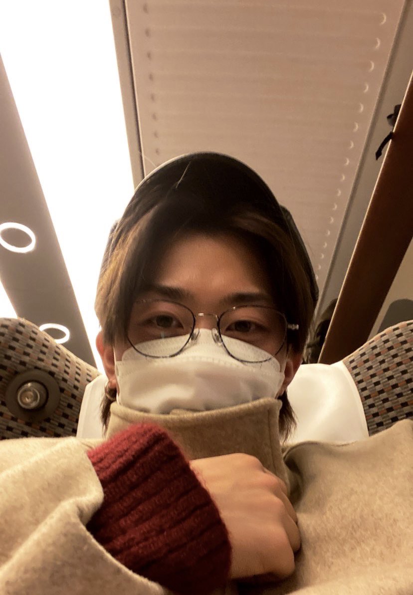 Sence0911's tweet photo. 明けましておめでとう御座います！
昨年は大変お世話になりました！
今年は皆様と素敵な時間を過ごせるように色々企画していきたいと思っておりますので何かご意見あればDM飛ばしてください。笑
去年お世話になった方もこれからお世話になる方もどうか本年も宜しくお願い致します！🐯ｶﾞｵ 
kazuma https://t.co/Z10z2P23H9