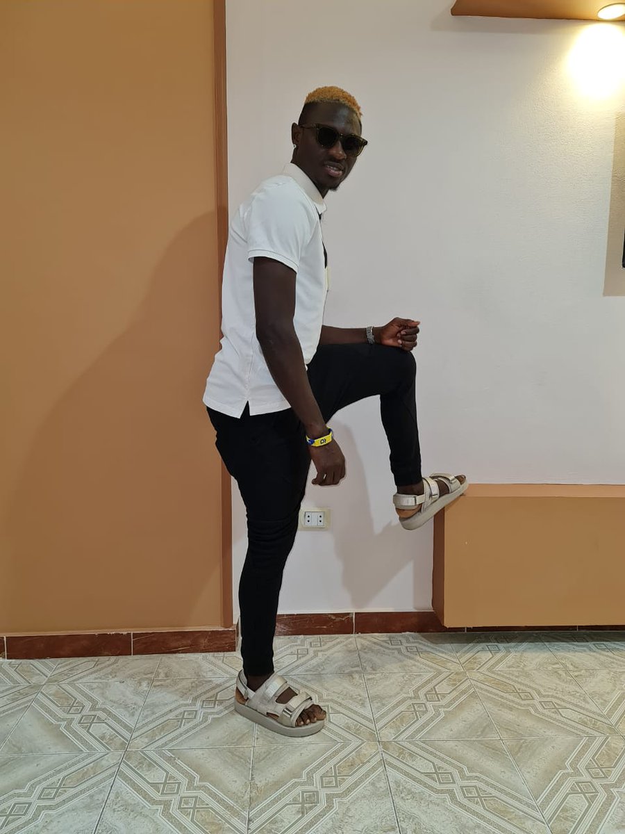 Sk_olatunbosun's tweet image. Happy Birthday 🎂🎁 and Best Wishes to me 🎊

#SK16 #kashamadupe #grateful #birthday #SikiruOlatunbosun