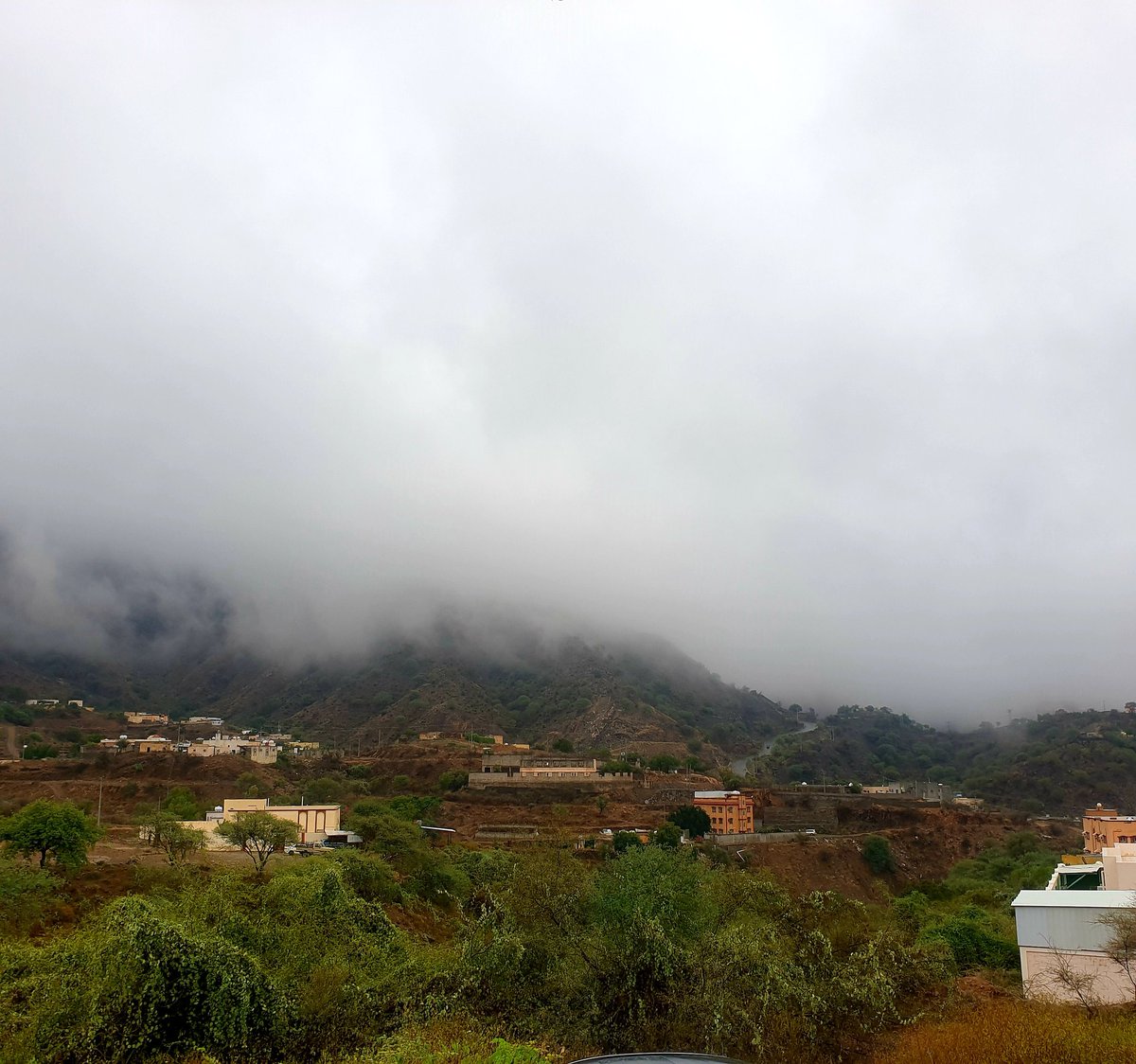 albooh_'s tweet photo. @sami2009s @jazan_weather # https://t.co/8C3cGRdfZM