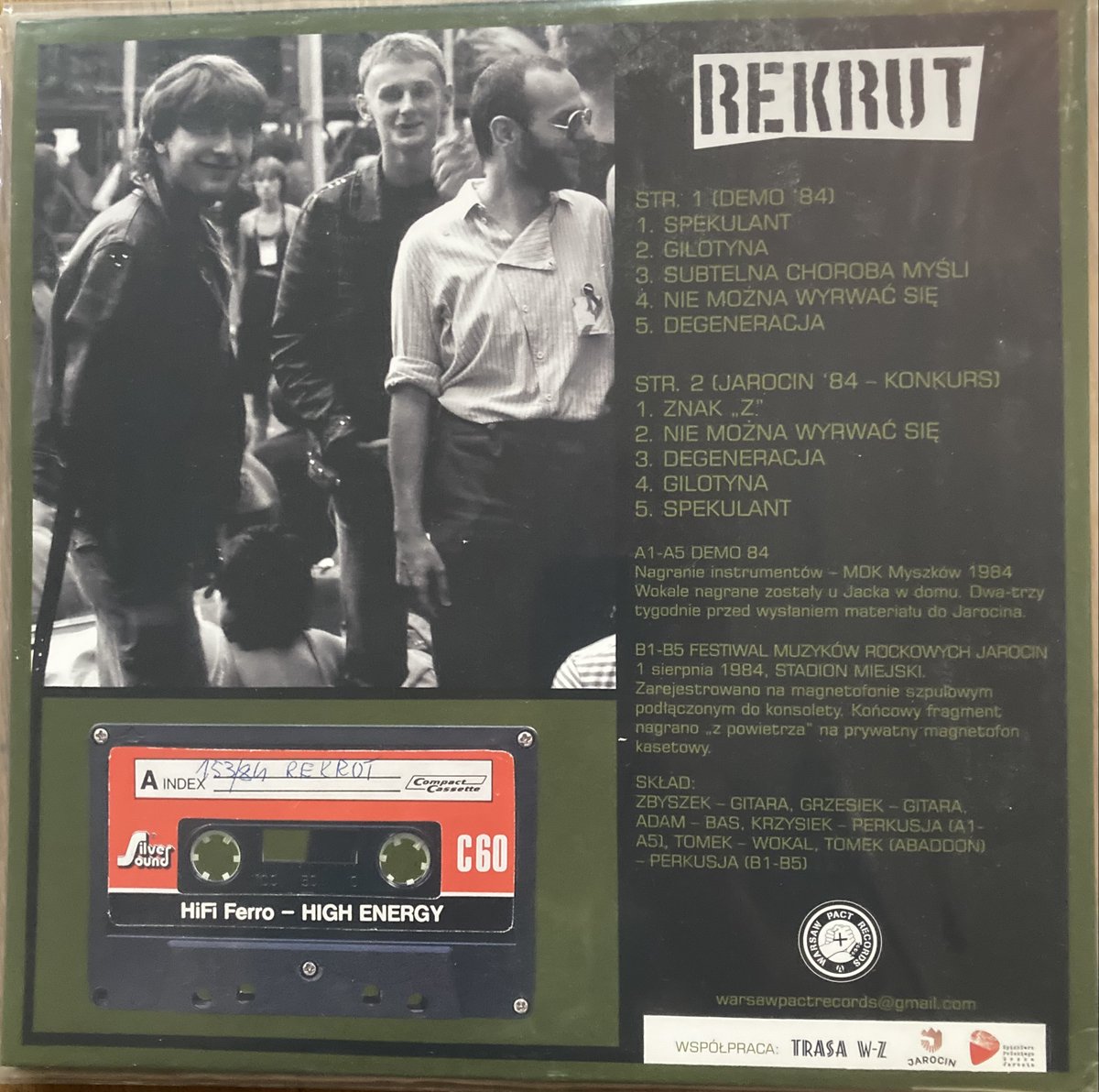 dominikpanek's tweet image. Pierwsza w tym roku paczka przyszła od #RefuseRecords 8-)  
#Rekrut #punk #oldpunxneverdie #vinylcollection