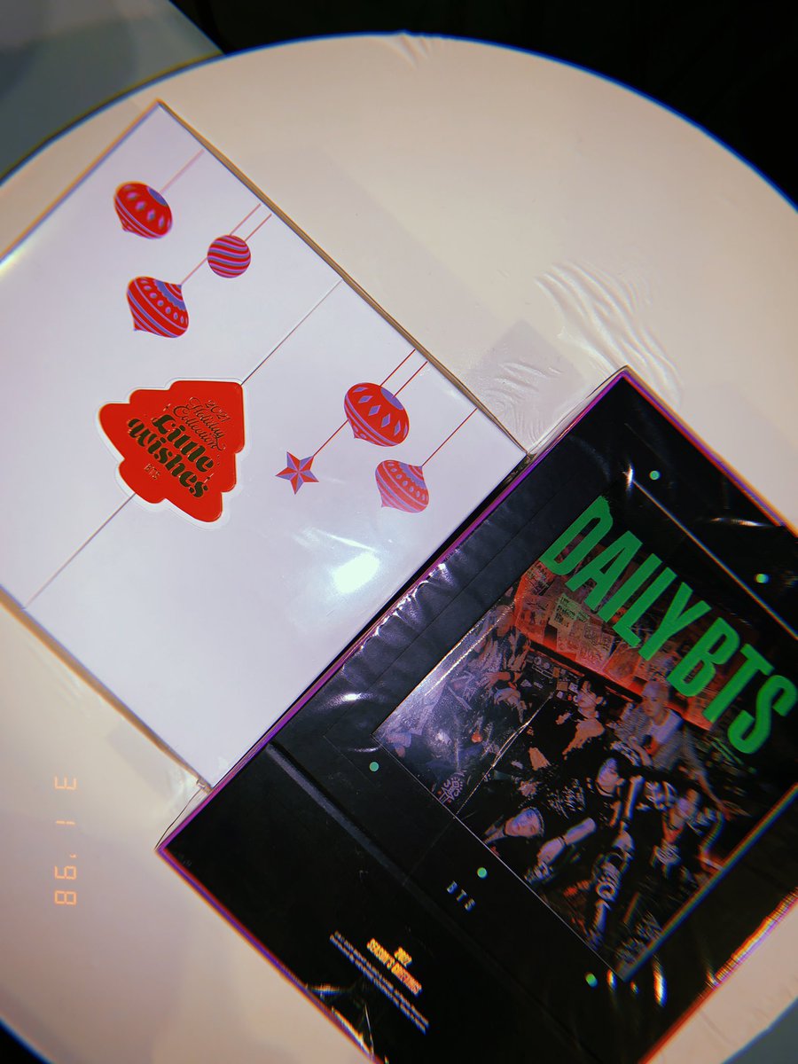 junekookie_'s tweet photo. Thank you so much @dalgigom_go for this GO!! Always the best 💜 and look Jaykay came homeeeee 💜💜💜 https://t.co/Tyu33AjvoA