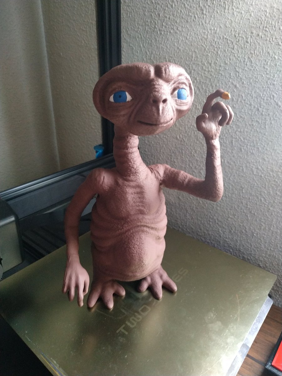 Ala ya tengo regalo de reyes para mi primo. Que no sea por falta de originalidad 🤣🤣. Si no puedes comprarlo hazlo tu mismo 😉
#et