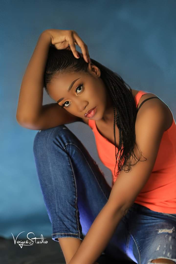 🌺 "𝑳'𝒊𝒎𝒂𝒈𝒊𝒏𝒂𝒕𝒊𝒐𝒏 𝒆𝒕 𝒍'𝒂𝒖𝒅𝒂𝒄𝒆 𝒗𝒐𝒖𝒔 𝒄𝒐𝒏𝒅𝒖𝒊𝒓𝒐𝒏𝒕 𝒐𝒖̀ 𝒗𝒐𝒖𝒔 𝒍𝒆 𝒅𝒆́𝒔𝒊𝒓𝒆𝒛". Albert Einstein
Gardez la tête haute, croyez en vous et ne doutez pas de vos compétences.
Que Dieu bénisse cette semaine.🙏
Je vous la souhaite merveilleuse ! ❤️