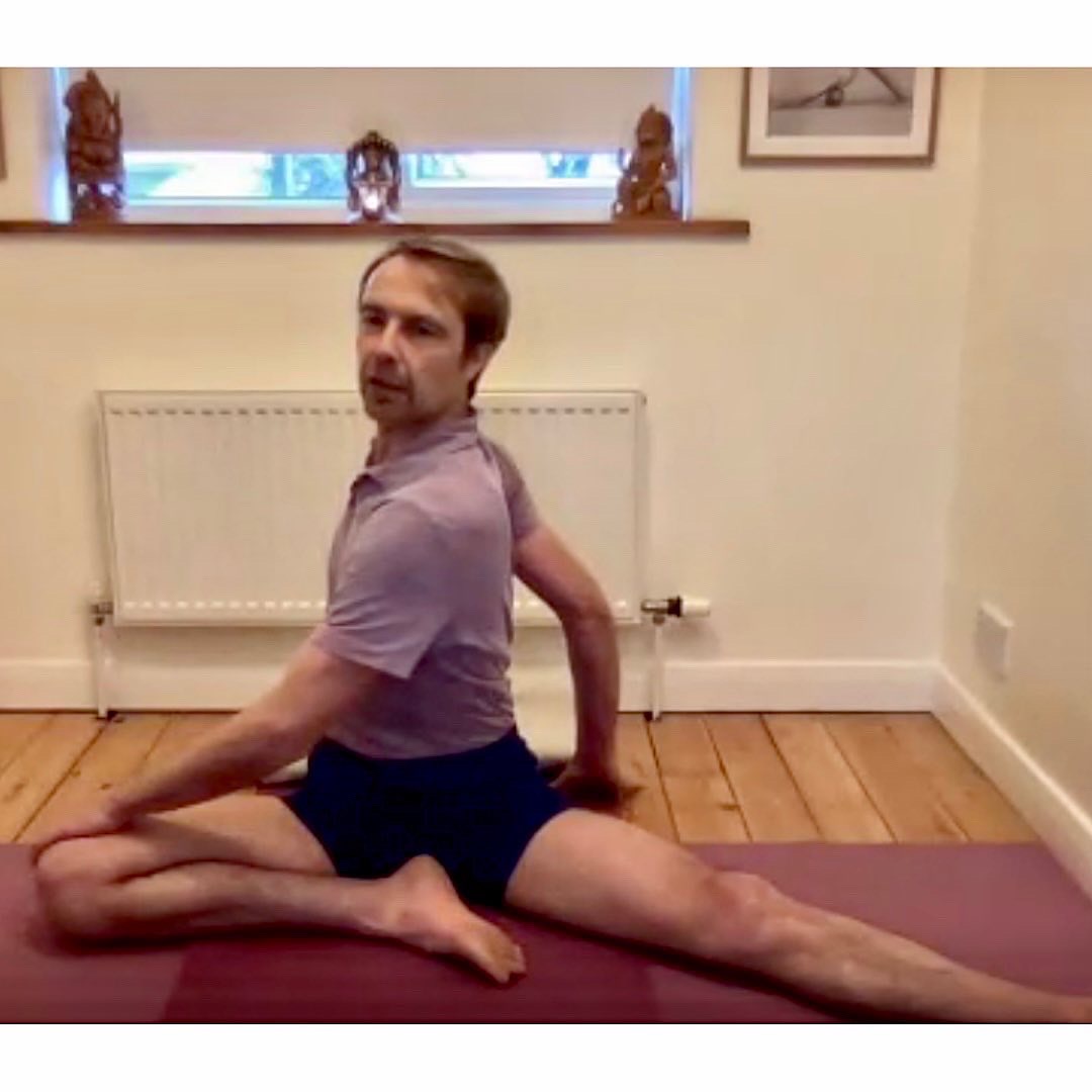 Yoga_Sheffield's tweet photo. A big thank you to Edgar Stringer for leading two wonderful workshops at the weekend. 

What a wonderful way to begin the New Year 💜💜💜 https://t.co/REEWNzN5az