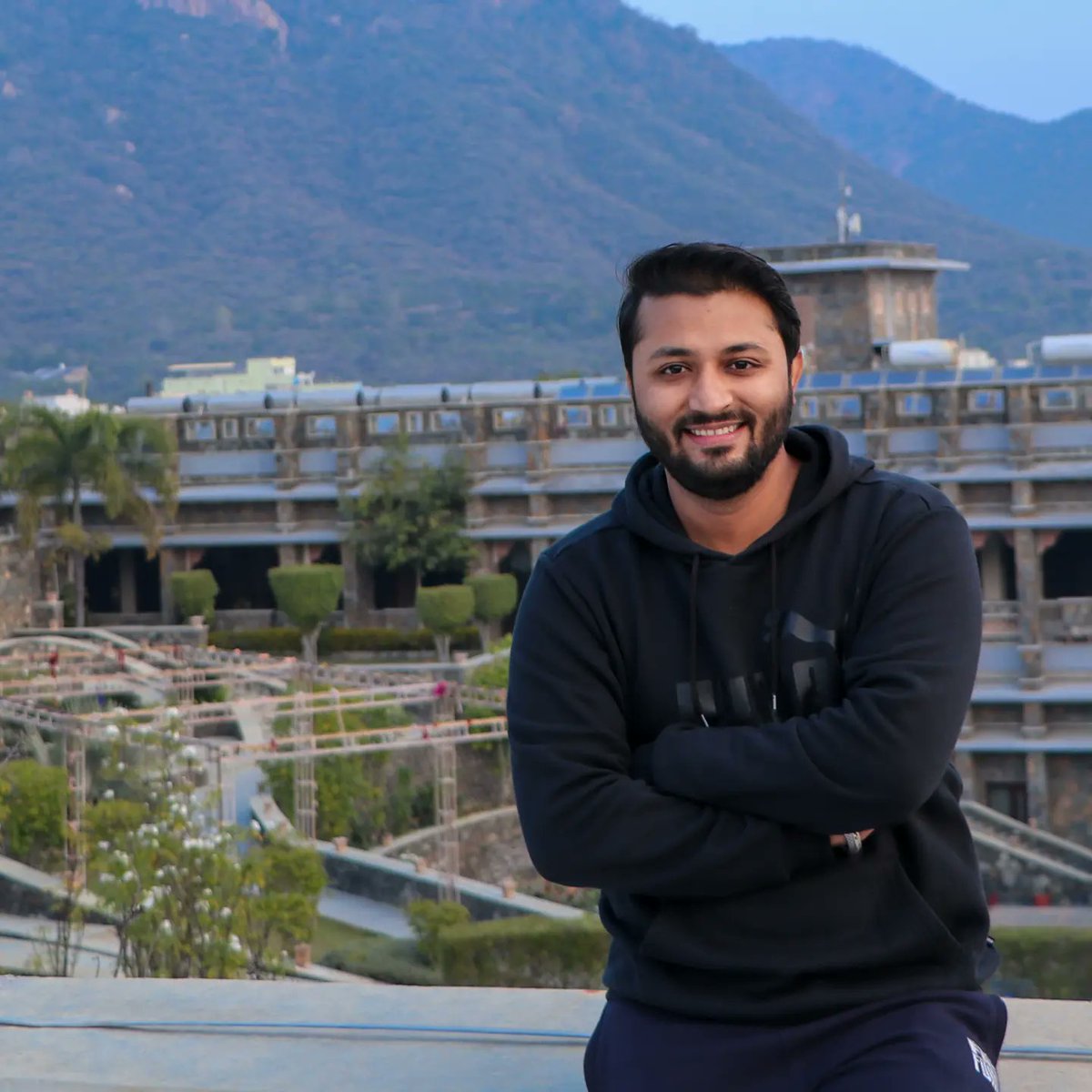 KnowerNikhil's tweet photo. #Udaipur #beautiful #city #amazing #Weathercloud https://t.co/tnpnPcQoM6