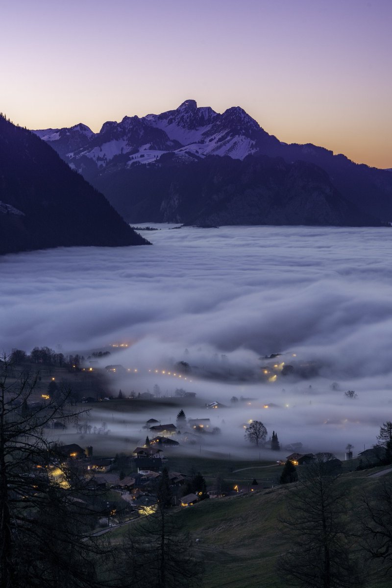 zaibatsu's tweet photo. Interesting Photo of the Day: A Foggy Village in Switzerland https://t.co/6xoCUcXtGE #Photography https://t.co/AtGT6doHYx