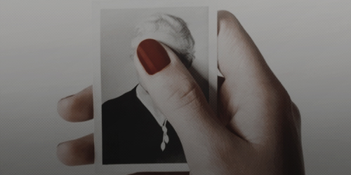 ㅤ𝑃𝑦𝑠𝑐ℎ𝑜 𝒃𝒂𝒆, 𝑙𝑜𝑣𝑒 𝑡𝑜 𝑝𝑙𝑎𝑦, 𝑠ℎ𝑒 𝒆𝒗𝒊𝒍 𝑎𝑛𝑑 𝑠ℎ𝑒 𝑠𝑐𝑎𝑛𝑑𝑎𝑙𝑜𝑢𝑠. 𝐴𝑙𝑙 𝑎𝑏𝑜𝑢𝑡 𝑡ℎ𝑒 𝑚𝑜𝑛𝑒𝑦, 𝑠ℎ𝑒 𝑜𝑏𝑠𝑒𝑠𝑠𝑒𝑑 𝑤𝑖𝑡ℎ 𝑙𝑖𝑣𝑖𝑛𝑔 𝒈𝒍𝒂𝒎𝒐𝒓𝒐𝒖𝒔.